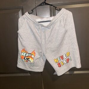 Men's Gray Graphic Print Shorts